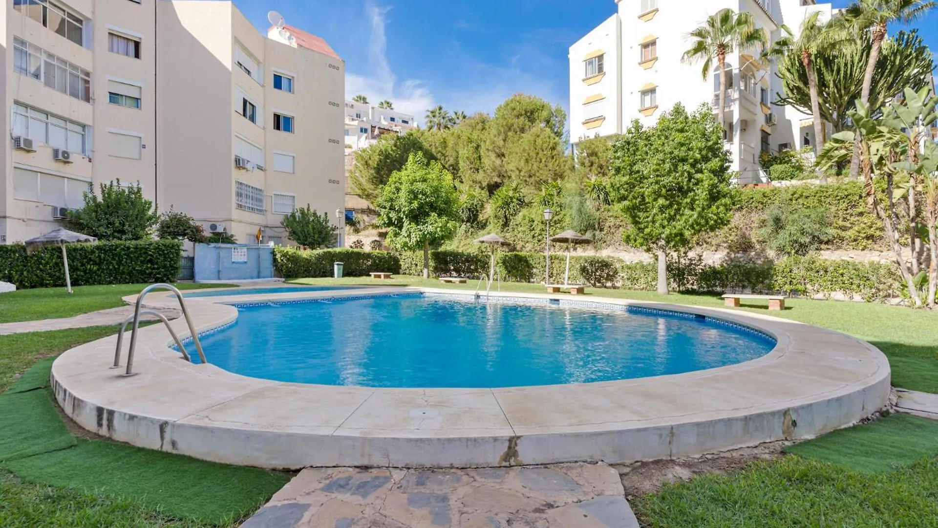 Colina Blanca Family Apartment With Pool By Costarentals - Ref 23 Fuengirola Spain