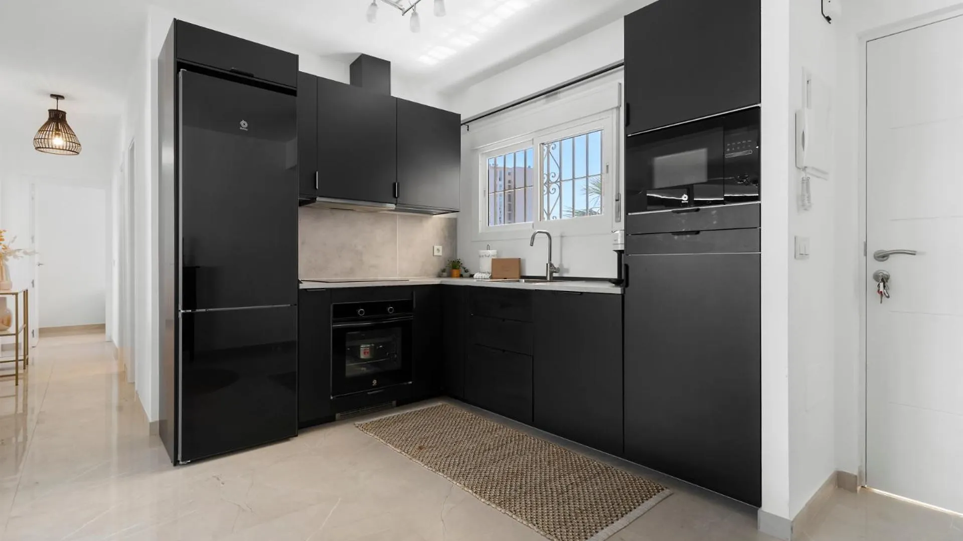 Colina Blanca Family Apartment With Pool By Costarentals - Ref 23 Fuengirola